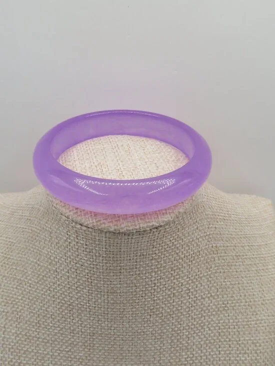 Lavender Purple Jade Gemstone Bangle Bracelet - Picture 4 of 7